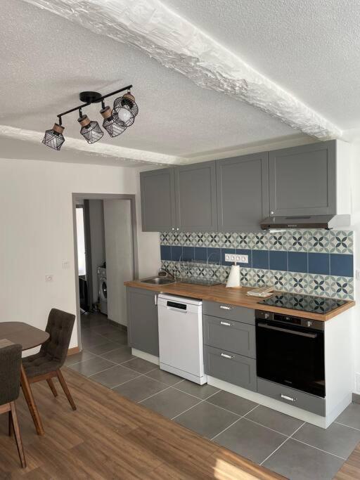 Grand Appartement Hyper Centre Grasse Exterior photo