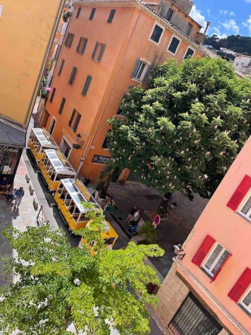 Grand Appartement Hyper Centre Grasse Exterior photo